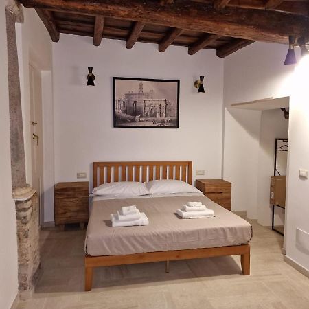 דירות רומא Casina Giubbonari מראה חיצוני תמונה